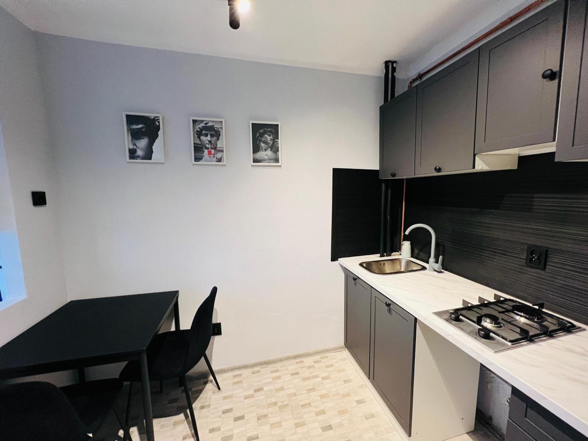 Apart Mieszkanie Chopina 7 Kielce Ngoại thất bức ảnh